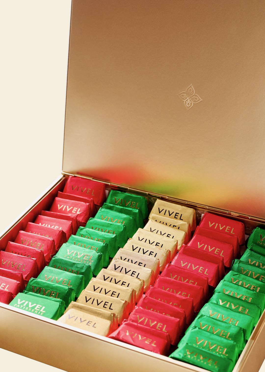 LARGE GIANDUIOTTI METAL GOLD BOX