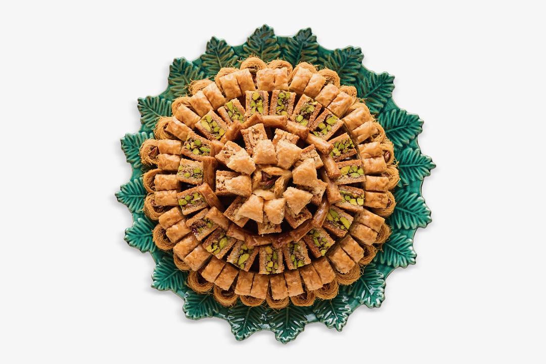 SMALL ROUND BAQLAWA TRAY