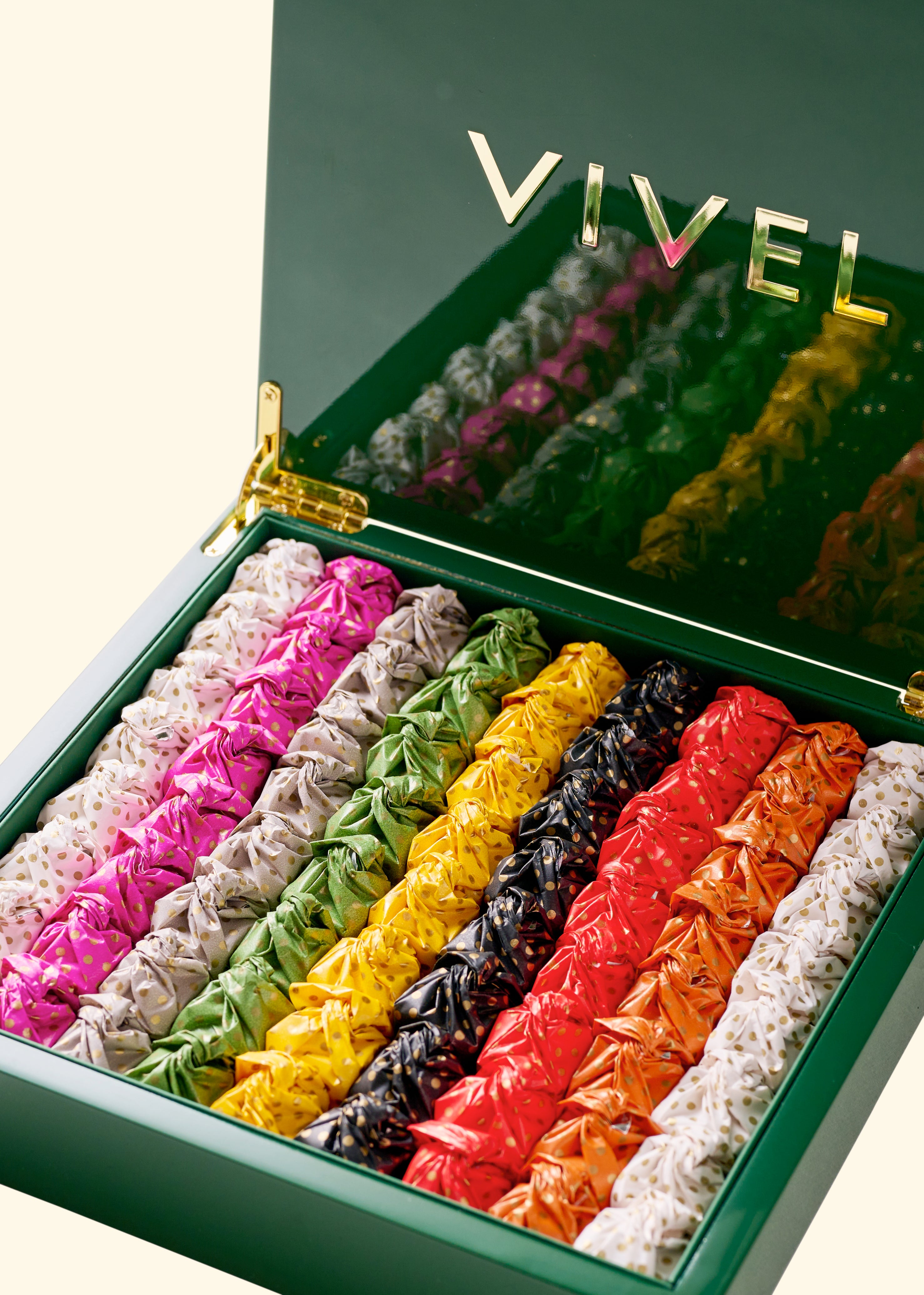SMALL SORAYA TRUFFLE BOX